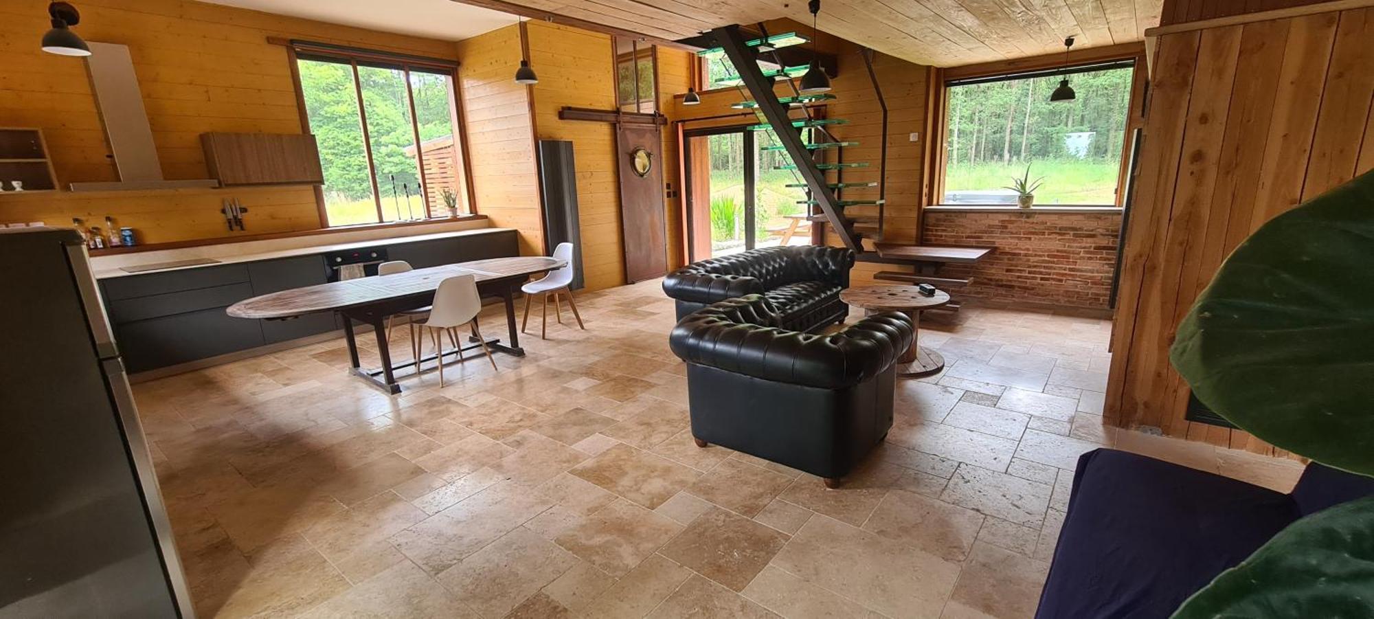 La Maison Dans Les Bois Soucelles Exterior foto
